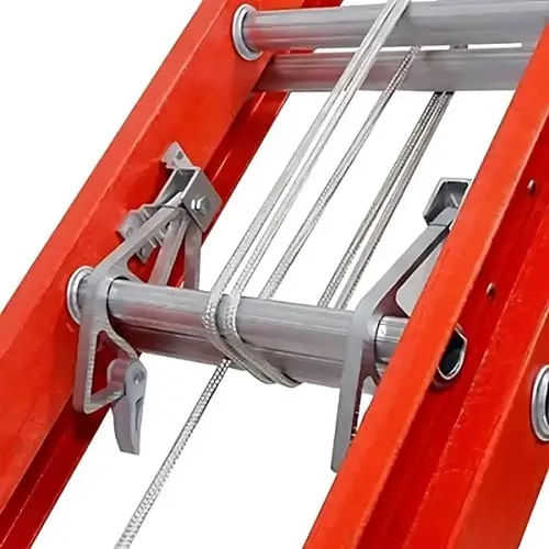 Escada Extensível 25 Degraus Síntese Tipo D Fibra de Vidro 4,20x7,80 Metros