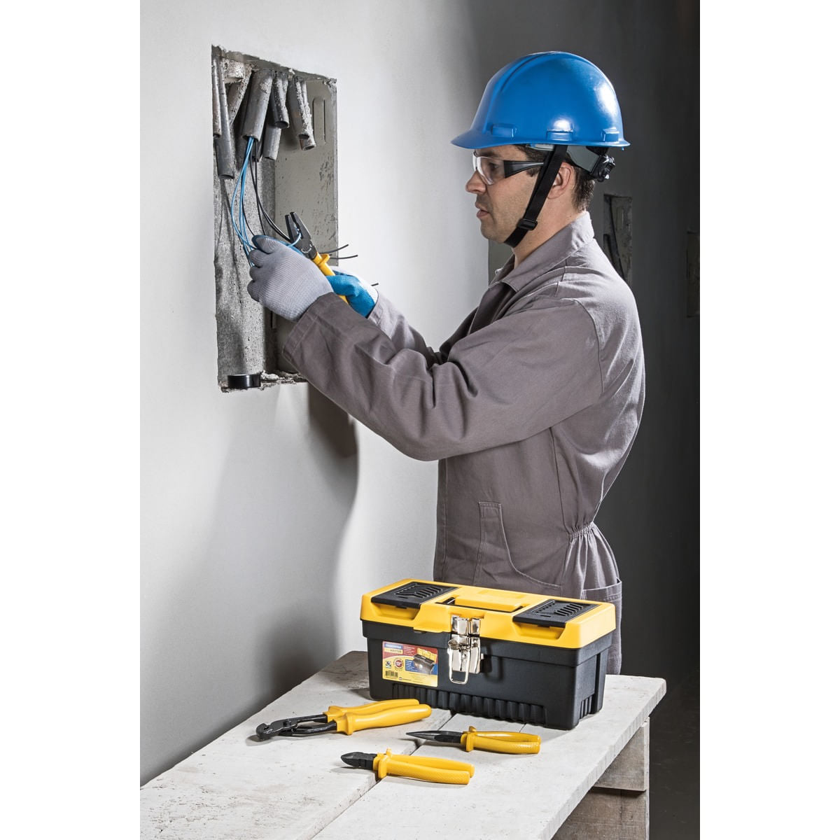 7a1089a5f8dd9774c7ef5cd8c2d3e2c3